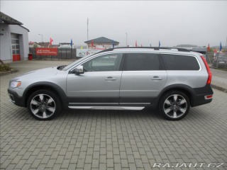 Volvo XC70 2,4 D5 AWD MANUAL CROSSCO 2010