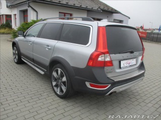 Volvo XC70 2,4 D5 AWD MANUAL CROSSCO 2010