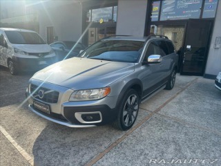 Volvo XC70 2,4 D5 AWD MANUAL CROSSCO 2010