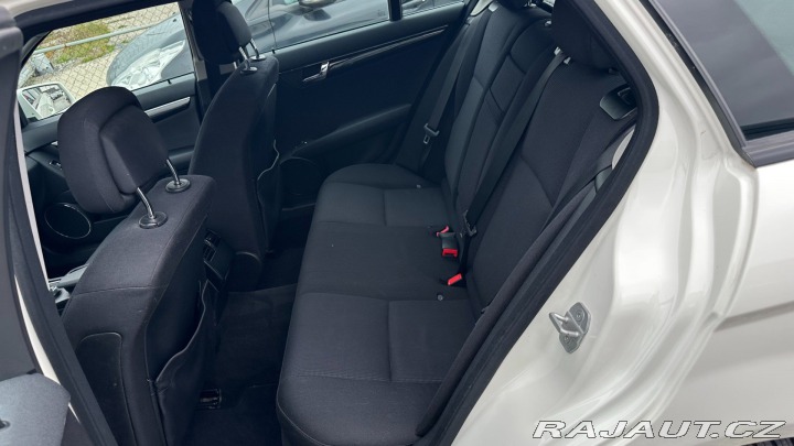 Mercedes-Benz C C200CDI 100kW REZERVOVANO 2009