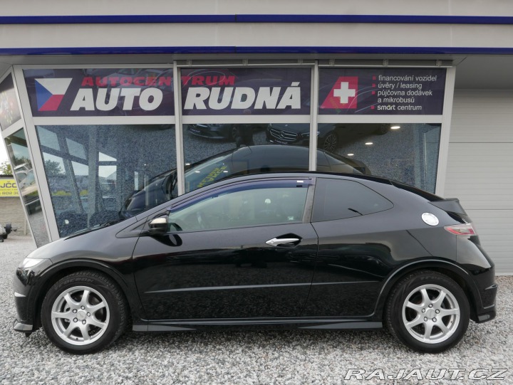 Honda Civic 1,4i-VTEC 73kW REZERVACE 2009