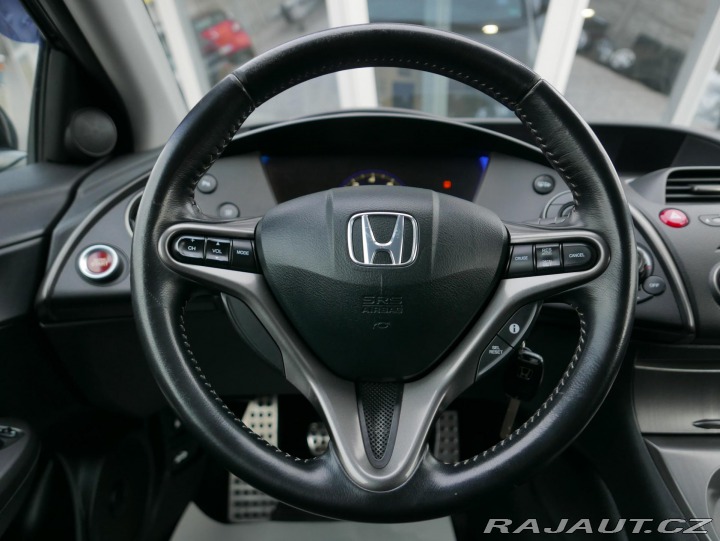 Honda Civic 1,4i-VTEC 73kW REZERVACE 2009