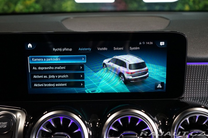 Mercedes-Benz EQB 300*4M*PANO*CAMERA*CZ*LED 2024