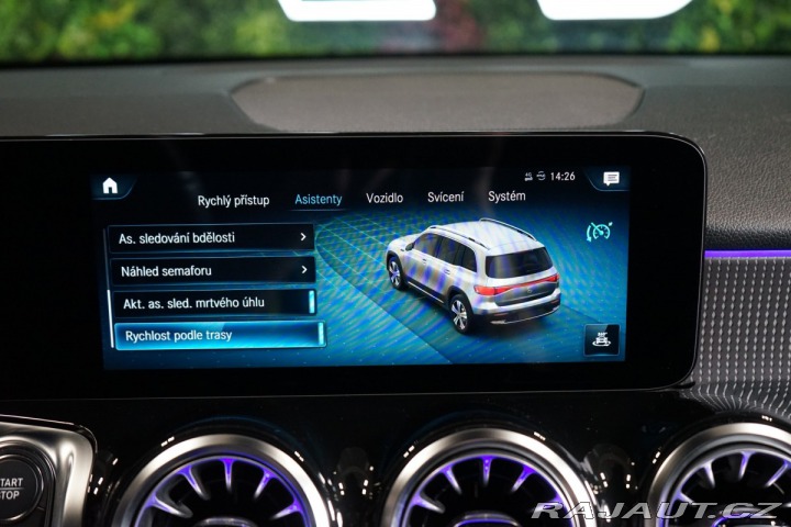 Mercedes-Benz EQB 300*4M*PANO*CAMERA*CZ*LED 2024