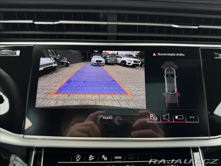 Audi Q8 50 TDI S-line Nez.top 2025
