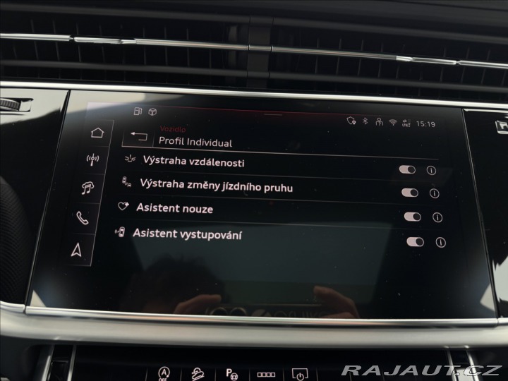 Audi Q8 50 TDI S-line Nez.top 2025
