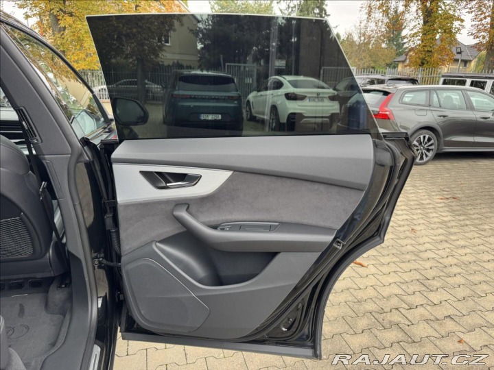 Audi Q8 50 TDI S-line Nez.top 2025