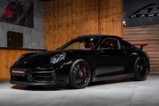 Porsche 911 Carrera 4 GTS, Bose, Pano