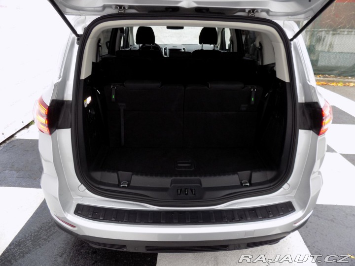 Ford S-MAX 2.0TDCi/NAVI/7.Míst/LED/ 2021