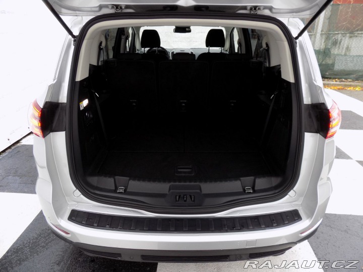 Ford S-MAX 2.0TDCi/NAVI/7.Míst/LED/ 2021