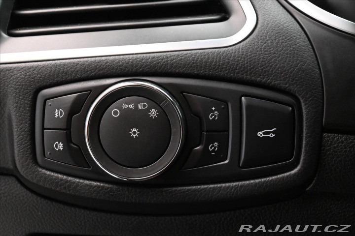 Ford Edge 2,0 TDCi 154 kW 4x4 AT6 P 2016