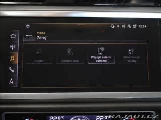 Audi Q3 2,0 TDi AT S-Line BEZKLÍČ 2023
