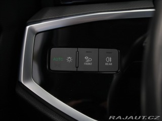 Audi Q3 2,0 TDi AT S-Line BEZKLÍČ 2023