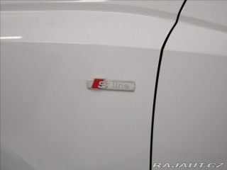Audi Q3 2,0 TDi AT S-Line BEZKLÍČ 2023