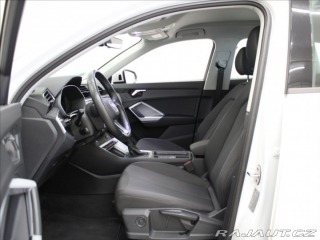 Audi Q3 2,0 TDi AT S-Line BEZKLÍČ 2023