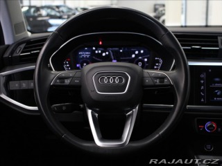 Audi Q3 2,0 TDi AT S-Line BEZKLÍČ 2023