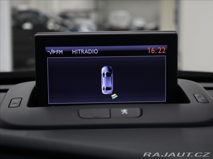 Peugeot 5008 1,6 THP 115kW AT Pano. 76 2012