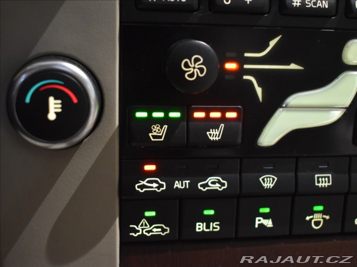 Volvo V70 3,0 T6 AWD Summum Blis,Ší 2007