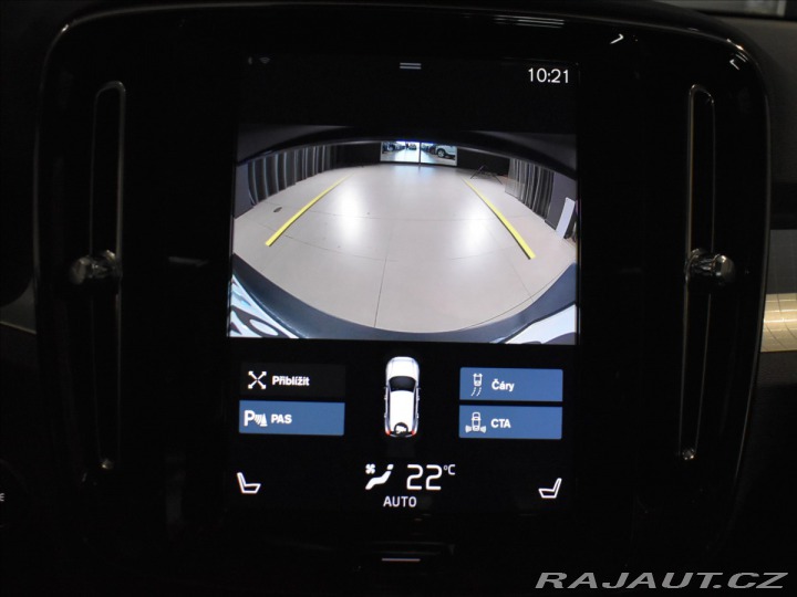 Volvo XC40 2,0 D4 AWD Momentum pro B 2019