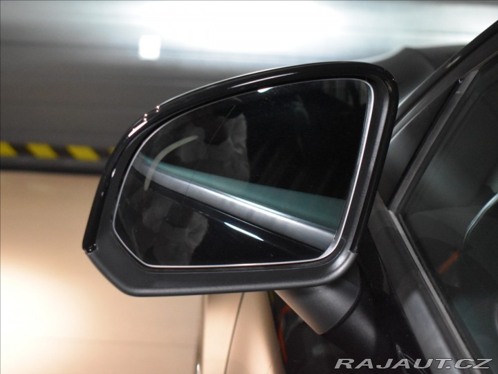 Volvo XC40 2,0 D4 AWD Momentum pro B 2019