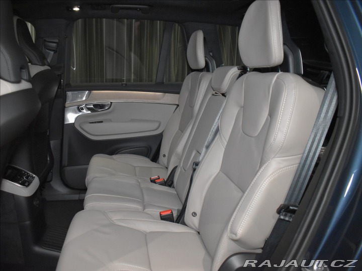 Volvo XC90 2,0 T8 Ultra Bright 2025