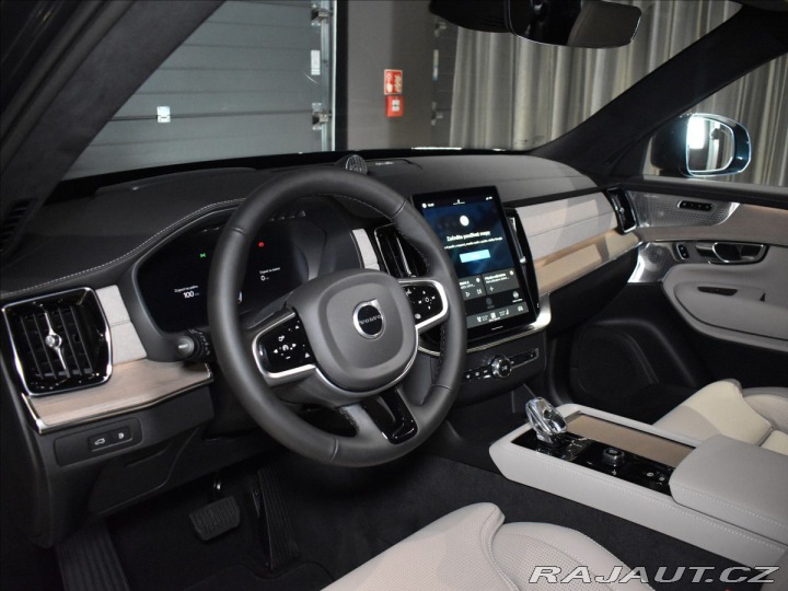 Volvo XC90 2,0 T8 Ultra Bright 2025