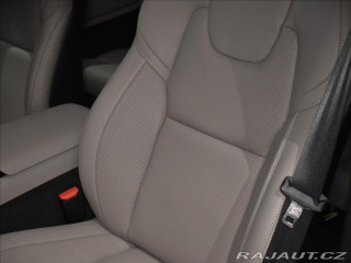Volvo XC90 2,0 T8  Ultra Bright 2025