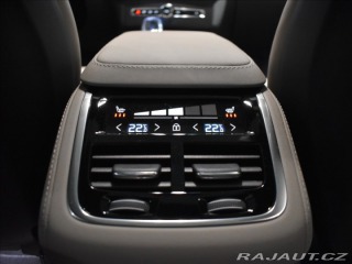 Volvo XC90 2,0 T8  Ultra Bright 2025