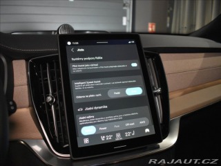Volvo XC90 2,0 T8  Ultra Bright 2025
