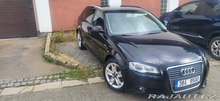 Audi A3 2,0 TDI, 103kW, S-line 2010