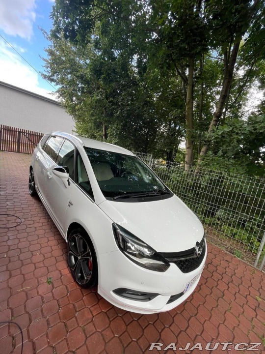 Opel Zafira 1,4   7 míst, Benzín/LPG 2017