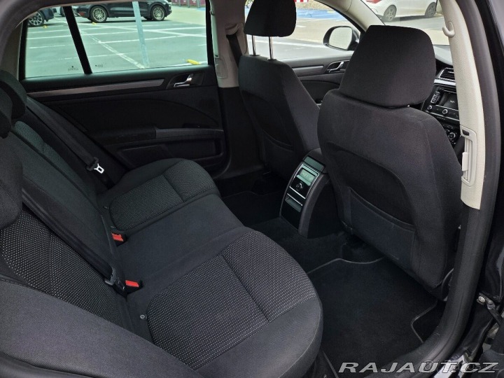 Škoda Superb 2,0 TDi 103kW DSG, 2012 2012