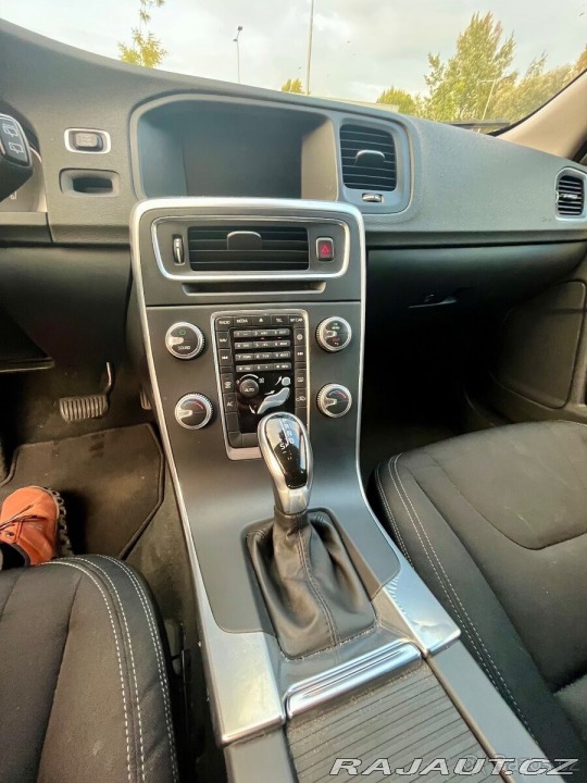 Volvo V60 2,0 1800