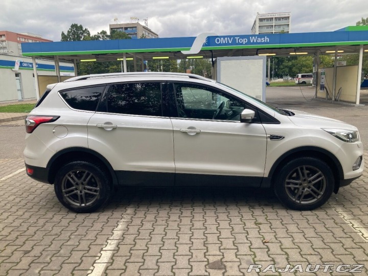 Ford Kuga 1,5 88 kW, r. v. 2018, 2018