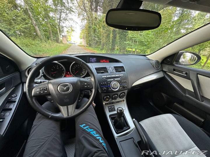 Mazda 3 1,6 2009
