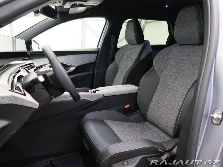 Peugeot 5008 1.2HYBRID,CZ,ALLURE,e-DCS 2025