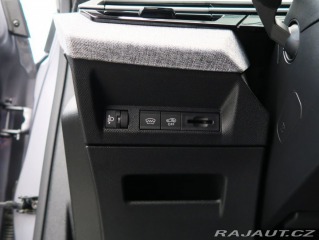 Peugeot 5008 1.2HYBRID,CZ,ALLURE,e-DCS 2025