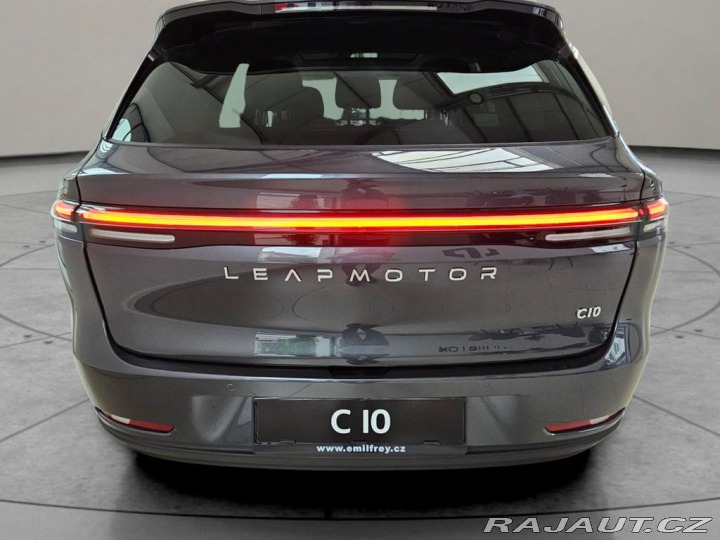 Ostatní značky Ostatní modely Design REEV 2025