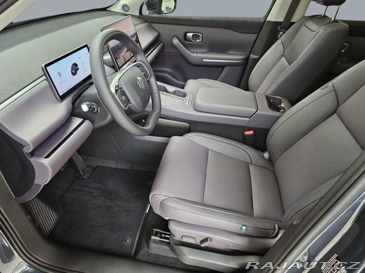 Ostatní značky Ostatní modely Design REEV 2025