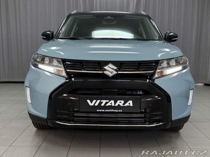 Suzuki Vitara 1,4 Elegance 4x4. Zimní k 2026
