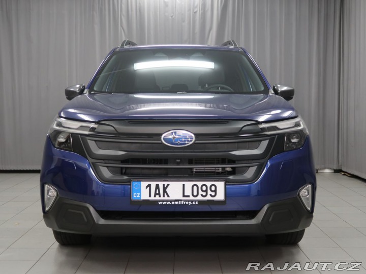 Subaru Forester 4x4 AWD COMFORT. Služební 2025