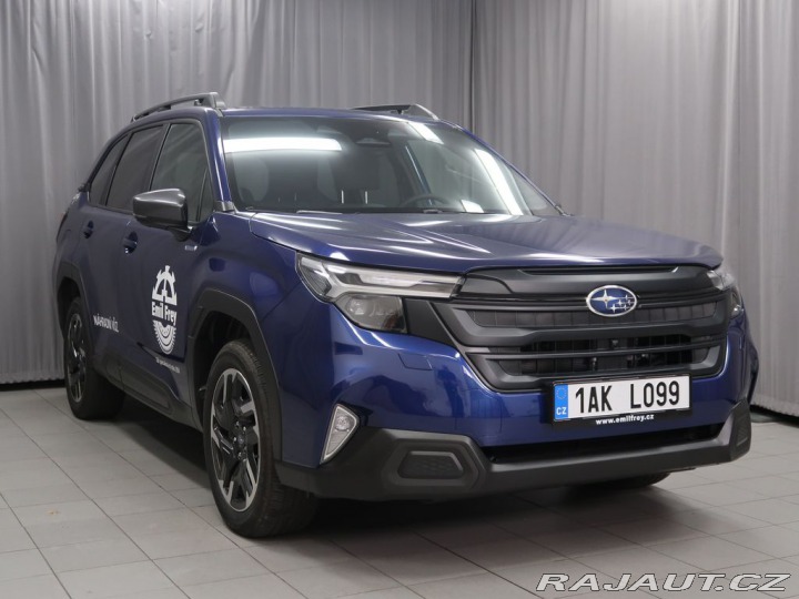 Subaru Forester 4x4 AWD COMFORT. Služební 2025