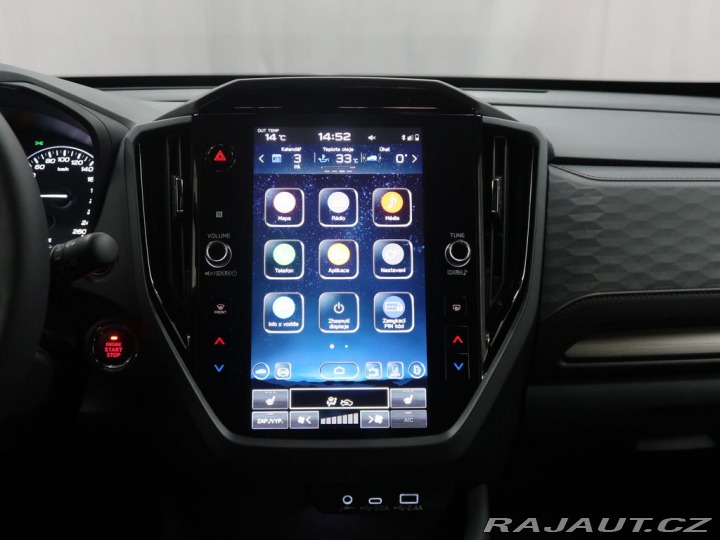 Subaru Forester TOURING  4X4. REZERVACE. 2025