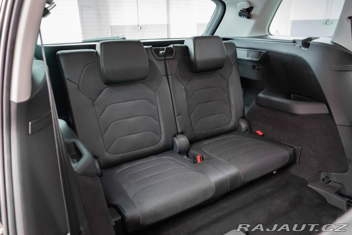 Škoda Kodiaq 1.5 TSI DSG*7.MÍST*REZERV 2024