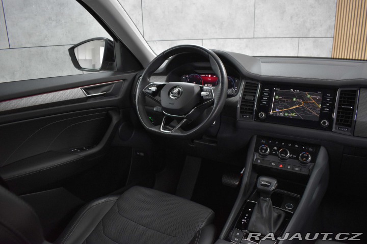 Škoda Kodiaq 1.5 TSI DSG*7.MÍST*REZERV 2024