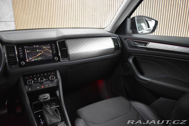 Škoda Kodiaq 1.5 TSI DSG*7.MÍST*REZERV 2024