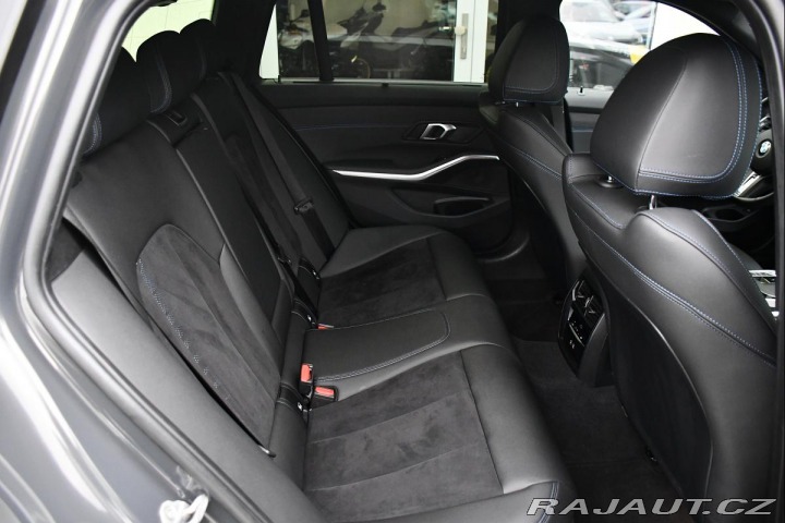 BMW 3 320d xD MSPORT PANO REZER 2023