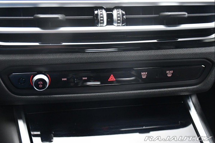 BMW 3 320d xD MSPORT PANO REZER 2023