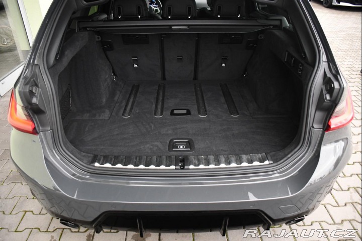 BMW 3 320d xD MSPORT PANO REZER 2023