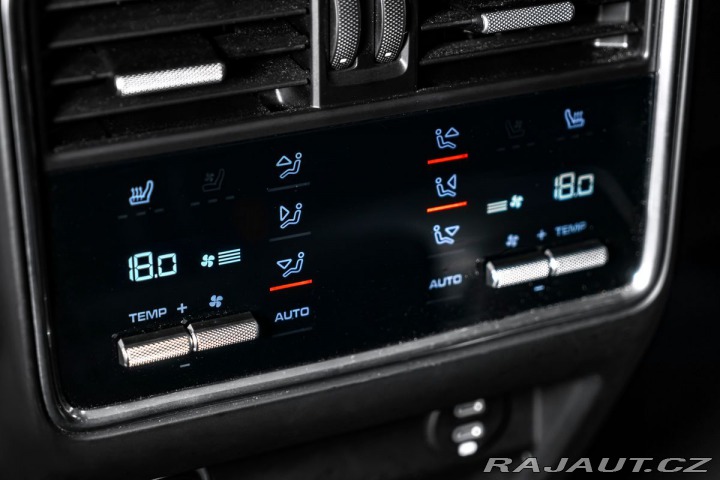 Porsche Cayenne Coupe 3,0 BOSE PDLS+ Vzdu 2020